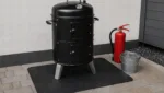 Smoker Brandschutz: Abstand, Unterlage und Feuerloeschmittel